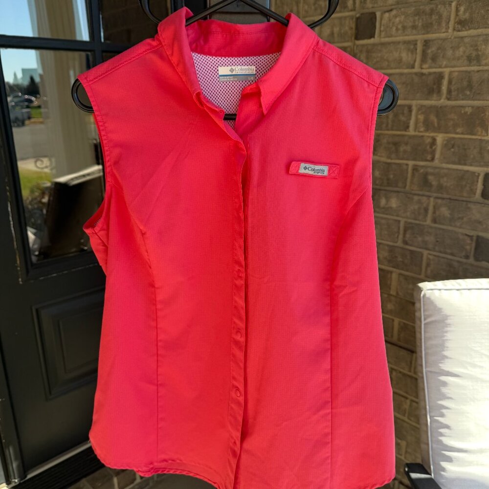 Women's Large Red Columbia Tank